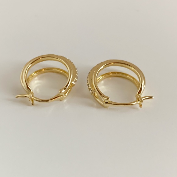 NEW SHASHI Trois Pave Hoops - Picture 8 of 12